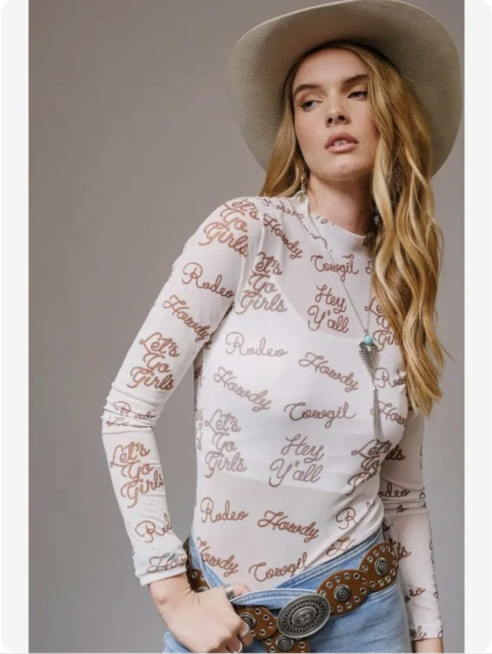 Western Mockneck Sheer Cream Graphic Long-Sleeve Top Rodeo Howdy Script Large - Picture 2 of 11